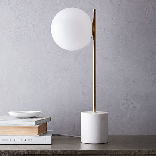 Weiße Glas-Sphären-Tischlampe Modern 1 Kopf Lese-Buchlicht mit Marmorbasis