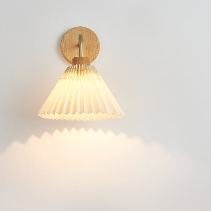 Frendorf | LumaShade Minimalistische Wandleuchte | Plissee-Schirm | Modernes Design | Dekorative Beleuchtung