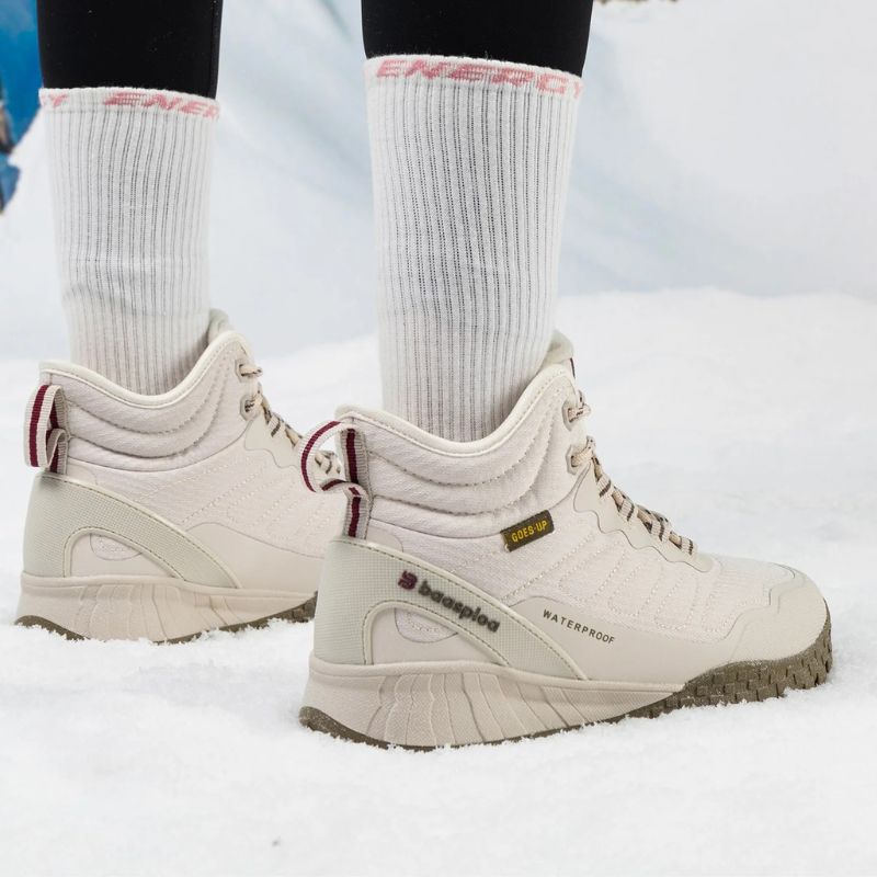 Frendorf | LILLIAN | Stilvolle Winter Stiefeletten | Damen Plüsch Sneakers für Wärme und Komfort