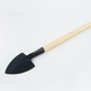 Frendorf | 3-teiliges Gartenwerkzeug-Set mit Holzgriffen – Handliche Schaufel, Rechen und Hacke für die Gartenpflege