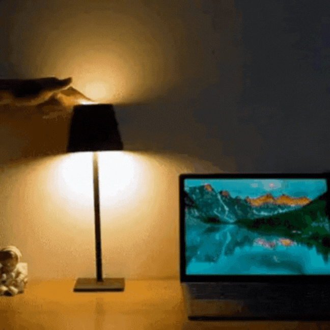 Nordia Light - Multifunktionale Schnurloser Aufladbarer Tischlampe