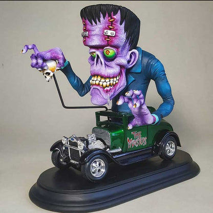 Frendorf | Wütende Große Mund Monster Statuen