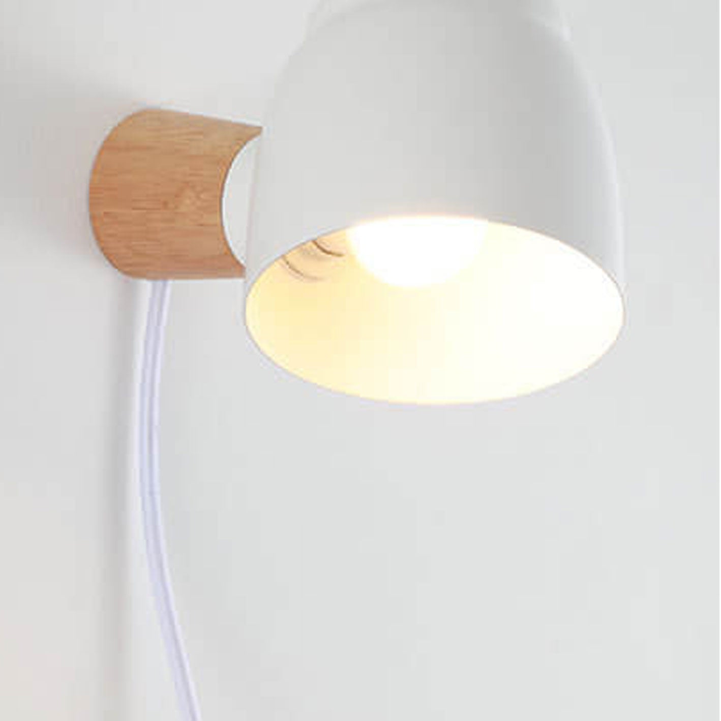 Frendorf | LumaTube Nordic Wandlampe | Drehbares Zylinderdetail | Minimalistisches Design | LED Wandleuchte
