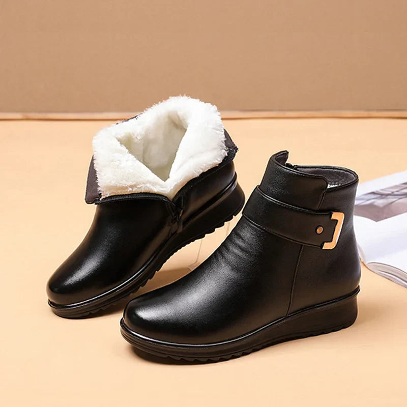 Frendorf | Orthopädische Damenstiefel mit Metallschnalle aus echtem Leder und Wolle