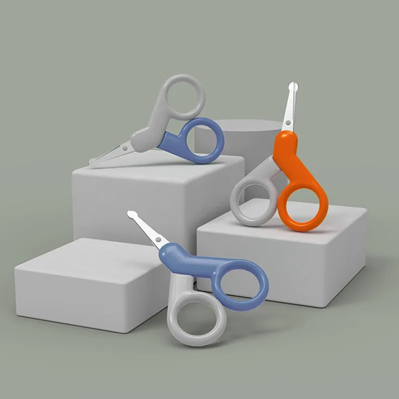 Frendorf | Baby Nagelschere mit Sicherheitskopf – Abgerundete Schere für Neugeborene