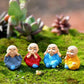 4-teiliges Set von kleinen Mönch Harz Handwerken Mikro-Landschaft DIY Ornamente Blumentopf Garten Dekoration Buddhistische Mönch Miniatur