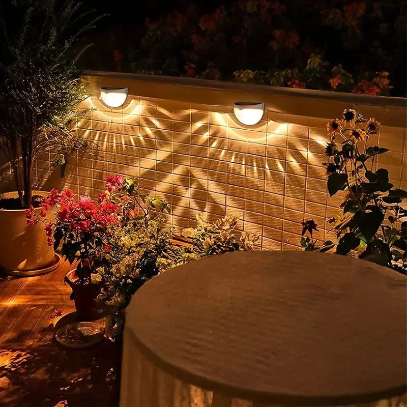 Frendorf | 4er-Pack: Solarzaunlichter Solar-Decklichter