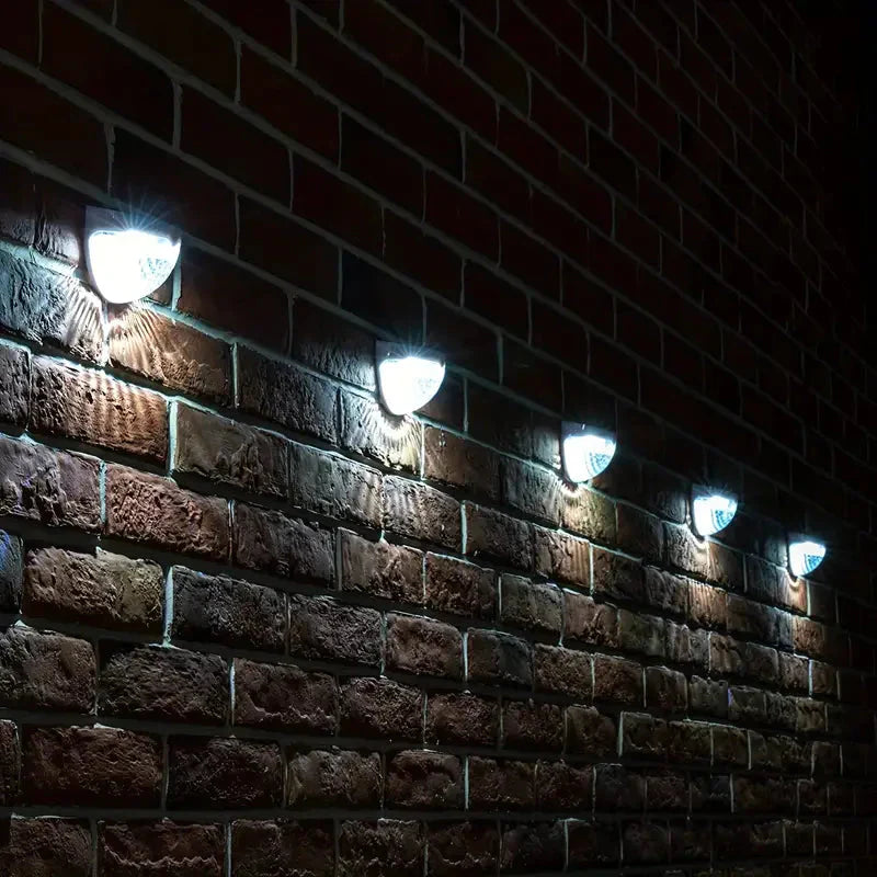 Frendorf | 4er-Pack: Solarzaunlichter Solar-Decklichter