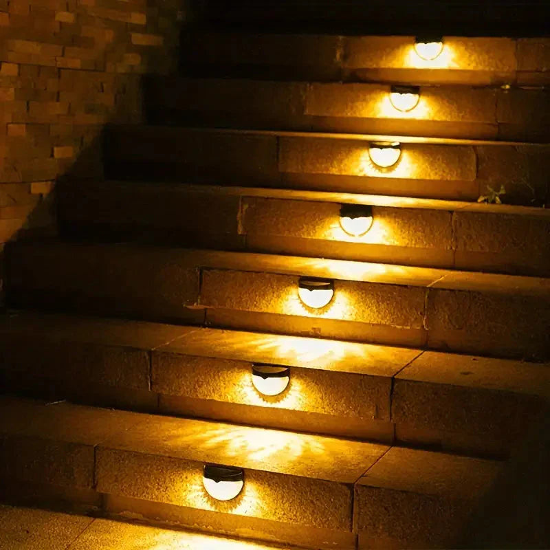 Frendorf | 4er-Pack: Solarzaunlichter Solar-Decklichter