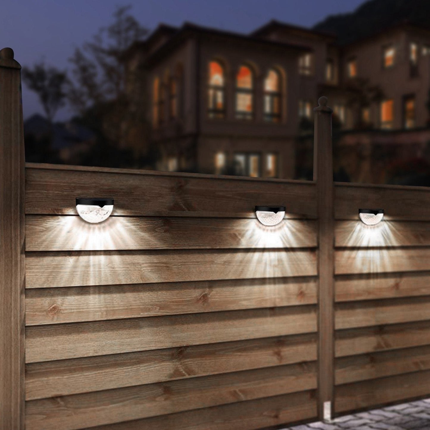 Frendorf | 4-Teilig: Solarzaun-Außenlichter