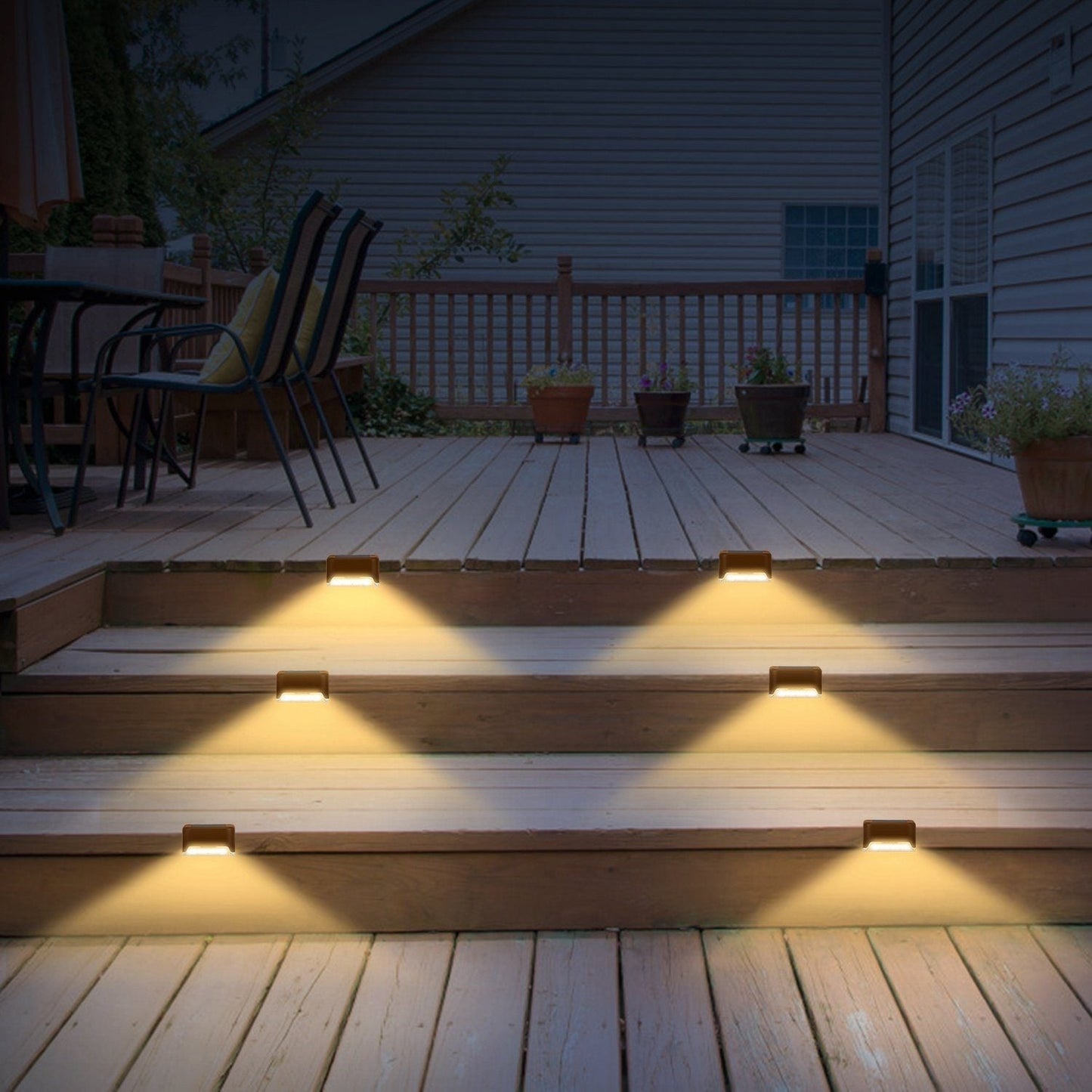 Frendorf | 4-teilige: Solarbetriebenes LED-Stufenlicht