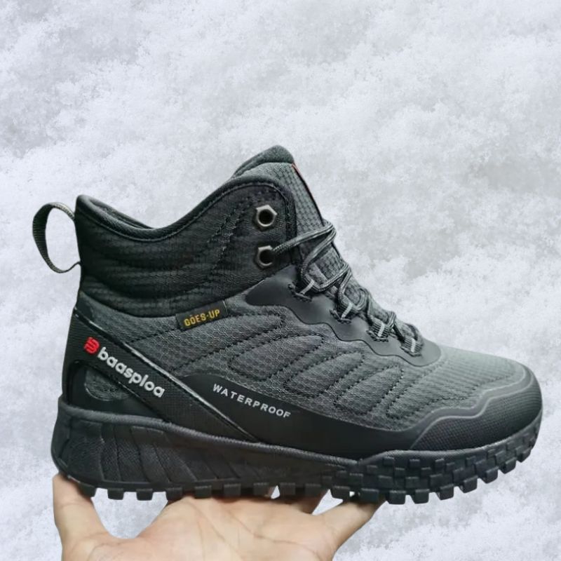 Frendorf | LILLIAN | Stilvolle Winter Stiefeletten | Damen Plüsch Sneakers für Wärme und Komfort