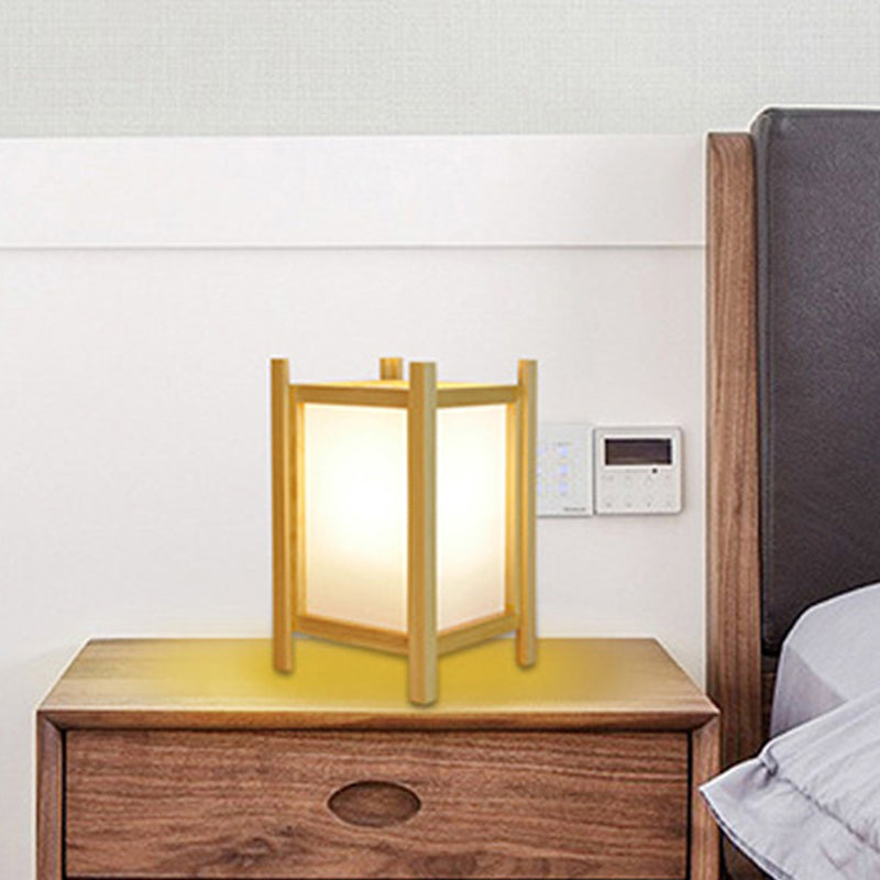 Frendorf | Woodelle – Moderne Tischlampe mit Charme aus natürlichem Holz