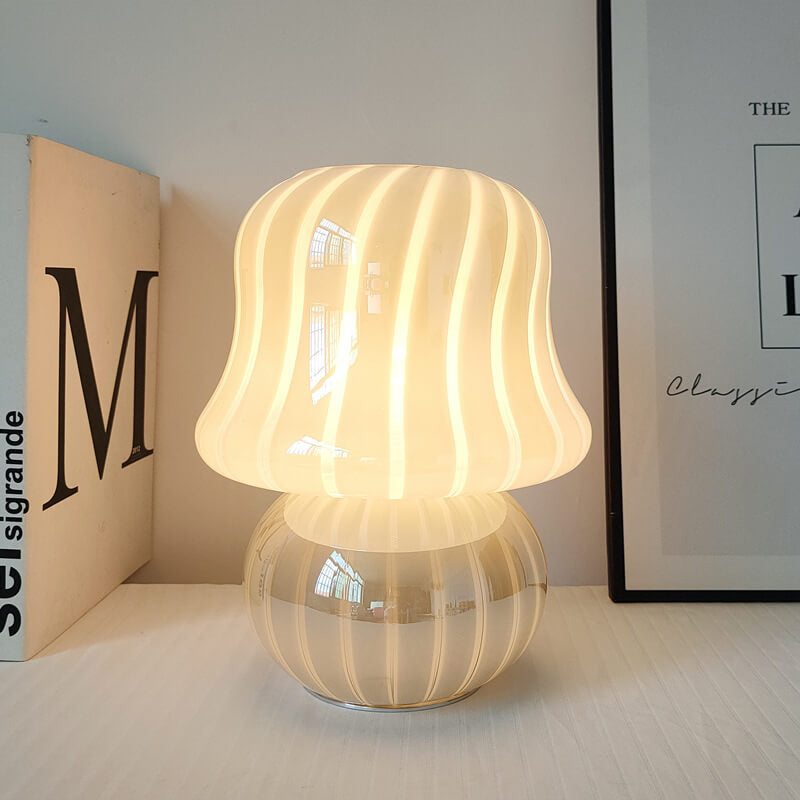 Frendorf | MushLume Glas Tischlampe | Französisches Design | Handgefertigt | Pilzform | Deko & Beleuchtung