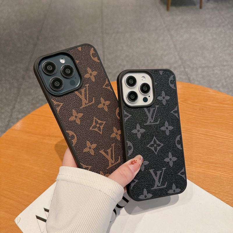 Frendorf | LUXE LV GROSS LOGO IPHONE HÜLLE