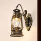 Frendorf | One Bulb Wandlamp met Lantaarn Schaduw Helder Glas Kust Slaapkamer Wandlamp in Zwart/Antiek Messing/Verweerd Koper met Zeemeermin