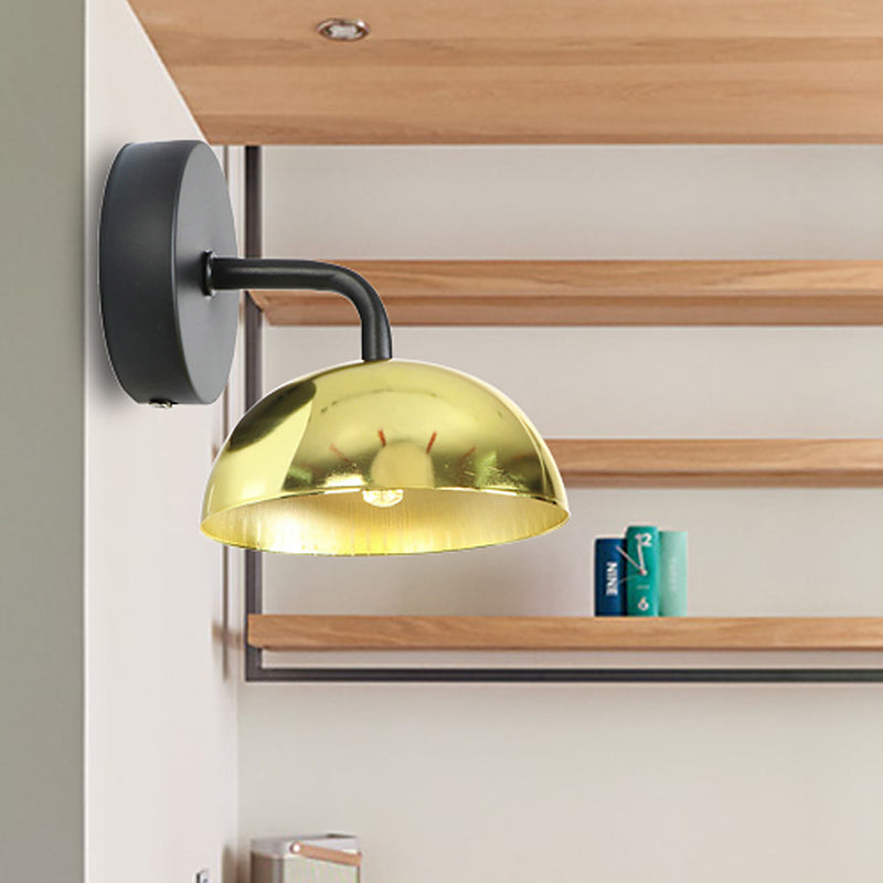 Frendorf | 1 Licht Wandlamp Industriële Koepel Shade Metaal Omlaag Wandlicht met Gebogen Arm in Zwart/Brons voor Slaapkamer