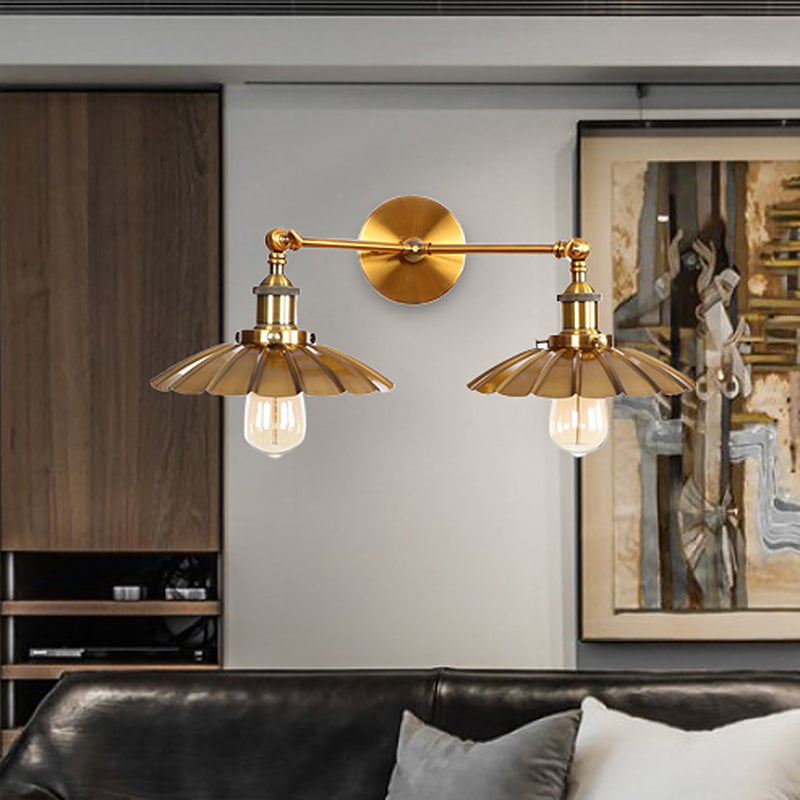 Frendorf | Antiek Stijlvolle Geribbelde Rand Wandlamp 2 Koppen Metaal Wandgemonteerd Licht in Messing/Roest voor Slaapkamer