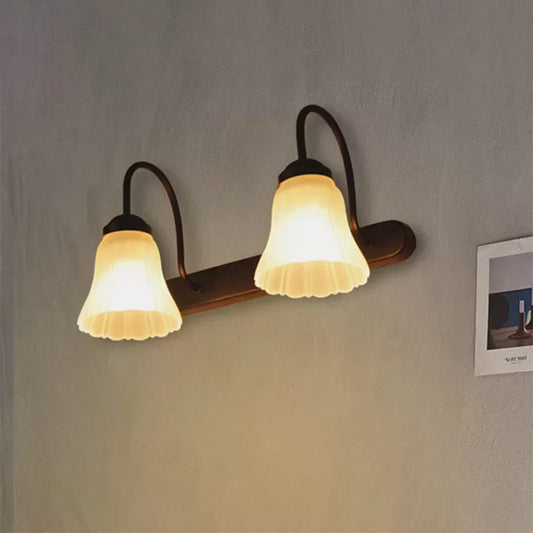 Frendorf | Frosted Textured Glass Zwarte Wand Sconces Verlichting Flared 2-Licht Industrieel Licht Armatuur