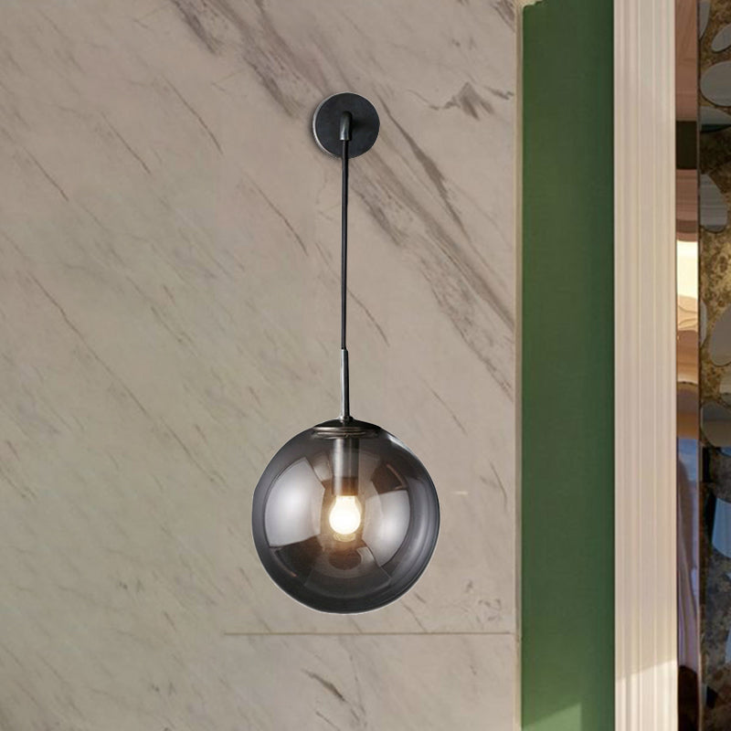 Frendorf | Moderne Sferische Wandlamp 1 Peertje Rookglas Wandlicht in Zwart/Messing voor de Woonkamer, 8"/10"