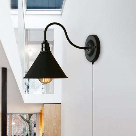 Frendorf | Retro stilvolle konische Wandbeleuchtung 1 Glühbirne Metall Stecker-Sconce Lampe mit Schwanenhalsarm in Mattschwarz für die Veranda