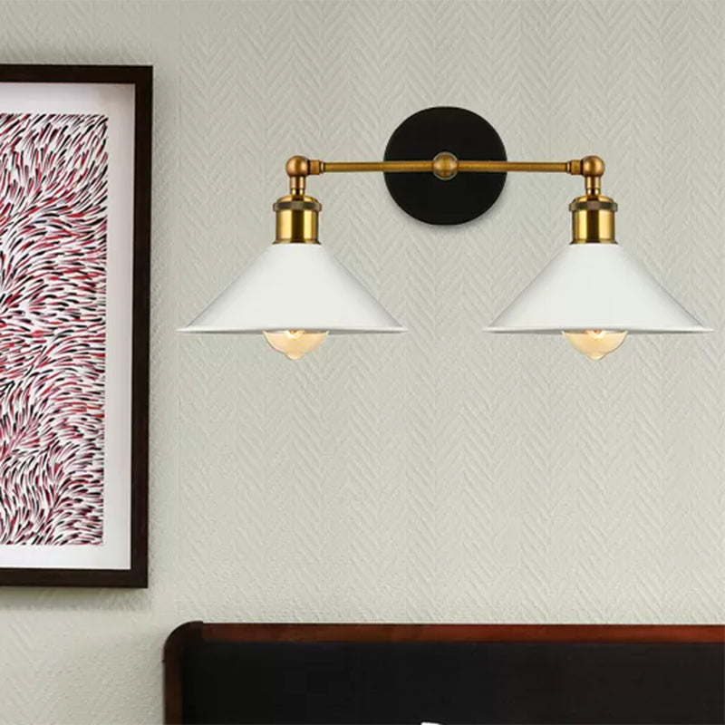 Frendorf | 2 Lichter Konus Wandlampe Vintage Stilvolle Antike Messing Metall Wandmontage Beleuchtung für Wohnzimmer
