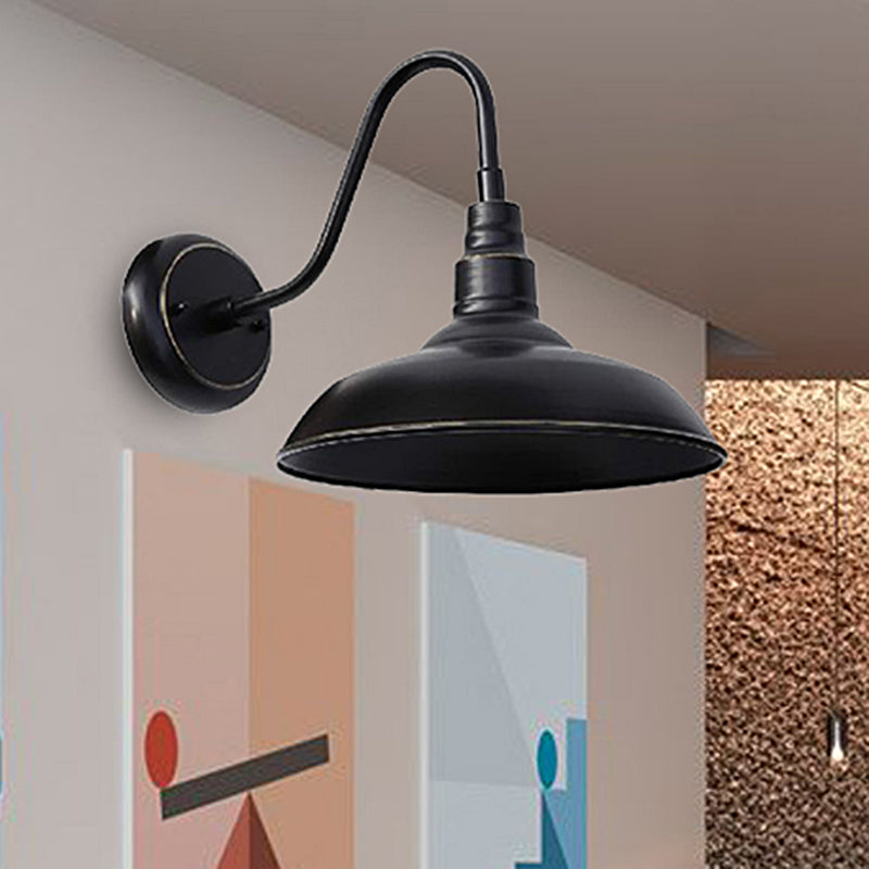 Frendorf | Farmhouse Stil Scheunen Wand Leuchten Lampe 1 Kopf Metall Wandbeleuchtung mit Gänsehaarn Arm in Schwarz für Außenbereich