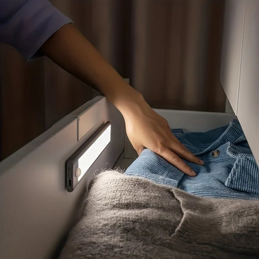 Frendorf |  Magnetische selbstklebende LED-Lichtleiste