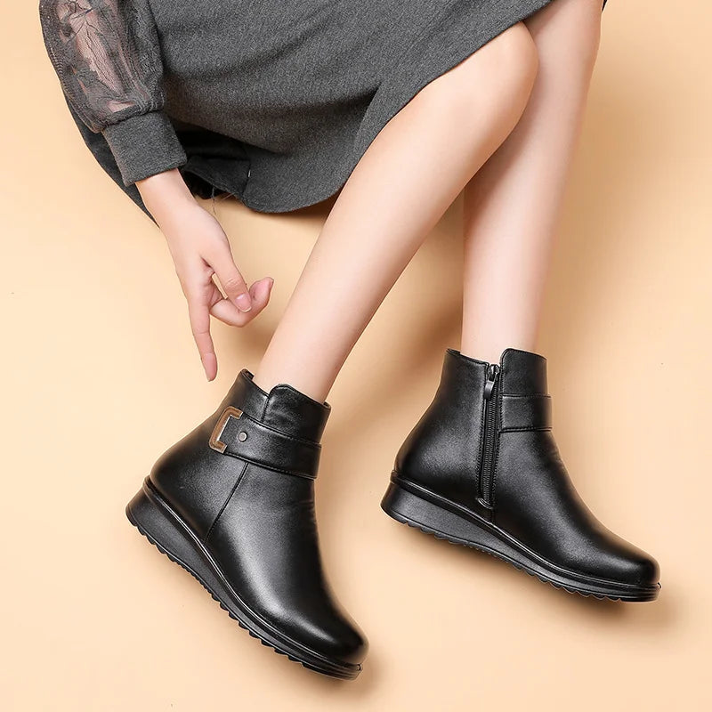 Frendorf | Orthopädische Damenstiefel mit Metallschnalle aus echtem Leder und Wolle