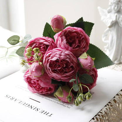 Blossom Kollektion: Exquisites 5-Kopf Seidenblumenbouquet