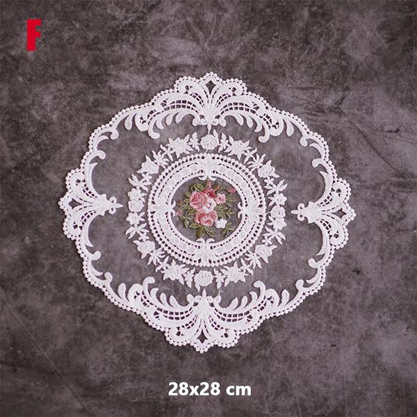 Frendorf | 5-Pack: 3 Styles Vintage Spitzenstickerei Platzset