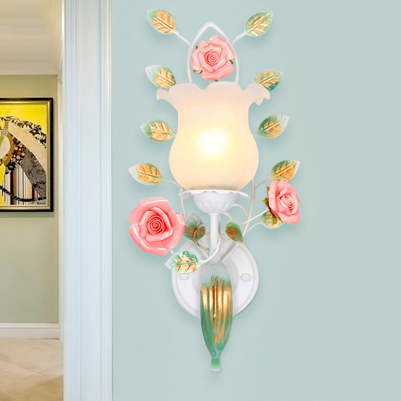 Frendorf | 1/2 Glühbirnen Metall Wandleuchte Pastoral Weiße Blume Wohnzimmer Wandmontierte Beleuchtung