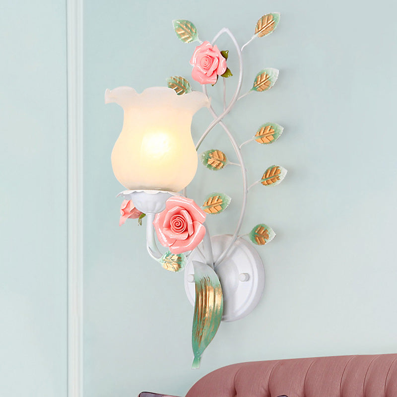 Frendorf | 1/2 Glühbirnen Metall Wandleuchte Pastoral Weiße Blume Wohnzimmer Wandmontierte Beleuchtung