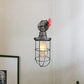 Frendorf | 1-Licht Wandleuchte Industrielle Korridor Wandleuchte mit Käfig Metallic Schirm in Schwarz/Rost