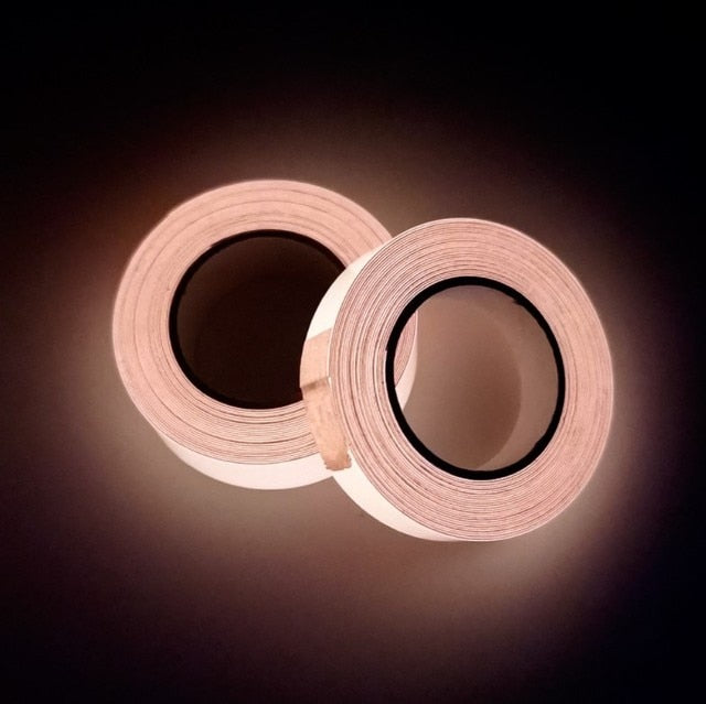 Frendorf | GlowPro Luminous Klebeband | Selbstklebend | Leuchtend im Dunkeln | Sicherheits- & Dekoband