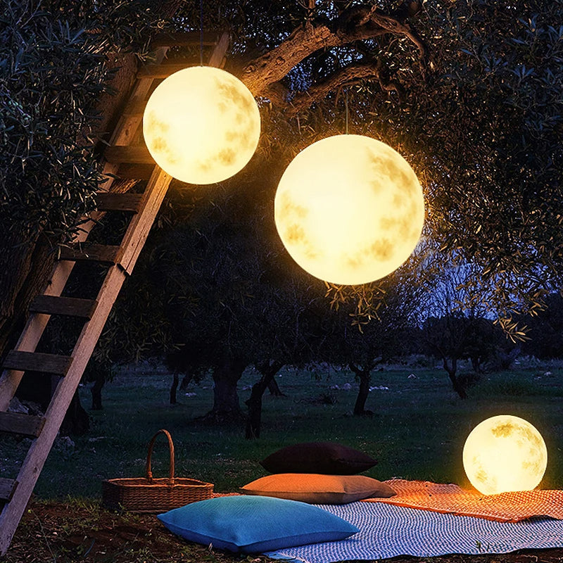 Gartenlampe in Form des Mondes