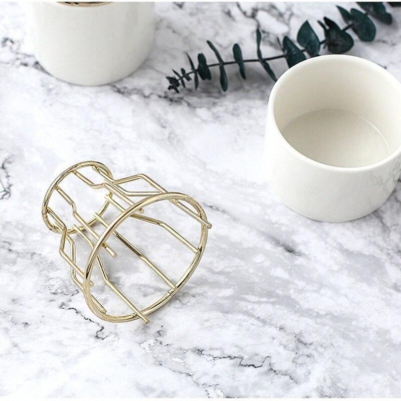 Frendorf | Artévo Eisen-Keramik Design Vase | Modernes Gittermuster | Elegante Dekoration | Für Wohnzimmer & Büro