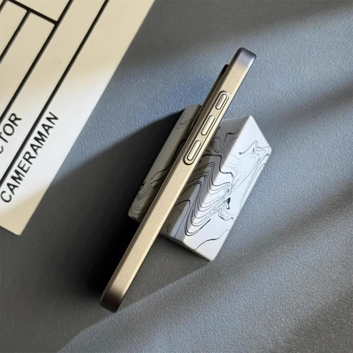 Frendorf | Titanium Shield Pro iPhone-Hülle