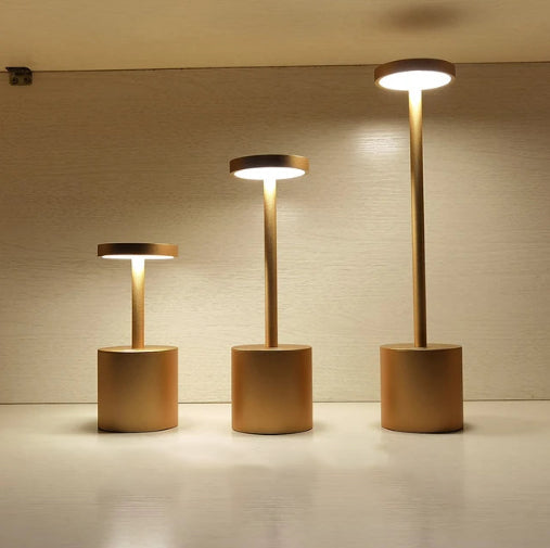 Frendorf | LumaLite Wiederaufladbare LED-Tischlampe | Kabellos | Dimmbar | Modernes Design für Restaurants und Zuhause