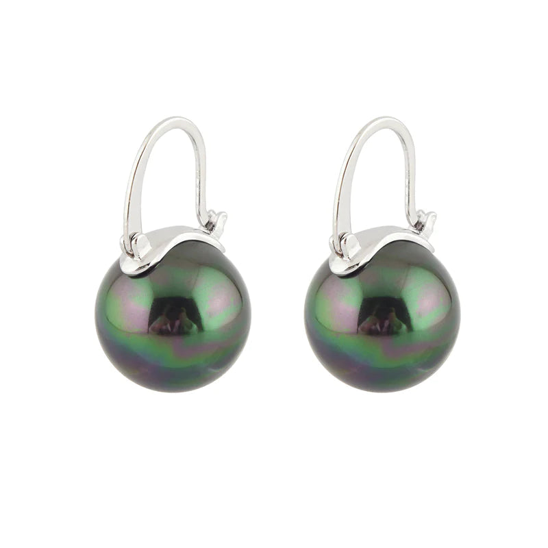 Frendorf | Black pearl earrings Available in white champagne gray gold and black pearl dangling earrings