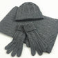 Frendorf | Modernes Set aus Mütze, Schal und Handschuhen in Volltonfarbe mit gedrehtem Saum