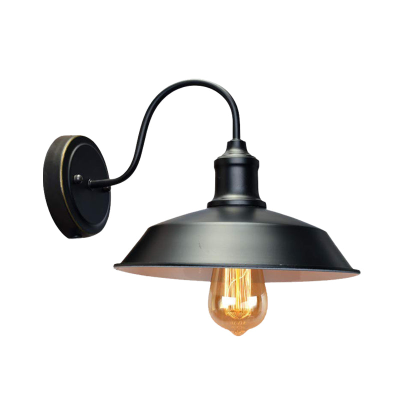 Frendorf | Antiqued Barn Wandlamp 1-Kop IJzeren Wandgemonteerde Lamp in Zwart met Stekkerkabel