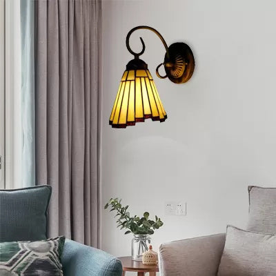 Frendorf | Mini Wandleuchte Tiffany-Stil Buntglas Einzelne Licht Wandmontage Licht für Schlafzimmer