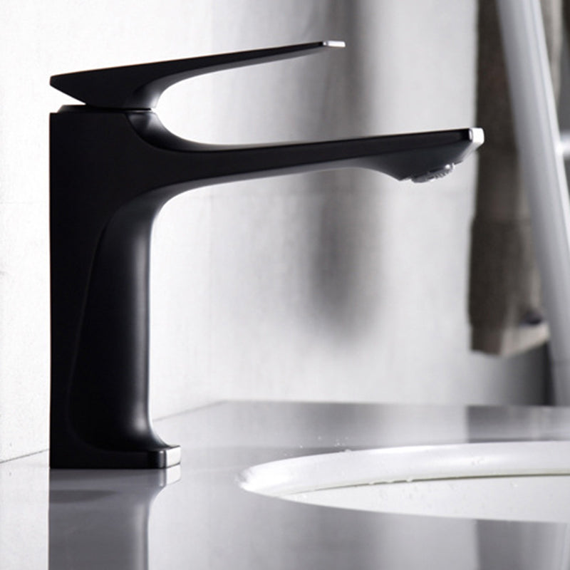 Frendorf | Moderner Badezimmer Wasserhahn Messing Tiefer Bogen Hebelgriff mit Wasserhahn Schlauch