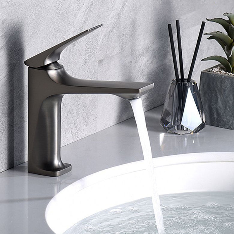 Frendorf | Moderner Badezimmer Wasserhahn Messing Tiefer Bogen Hebelgriff mit Wasserhahn Schlauch