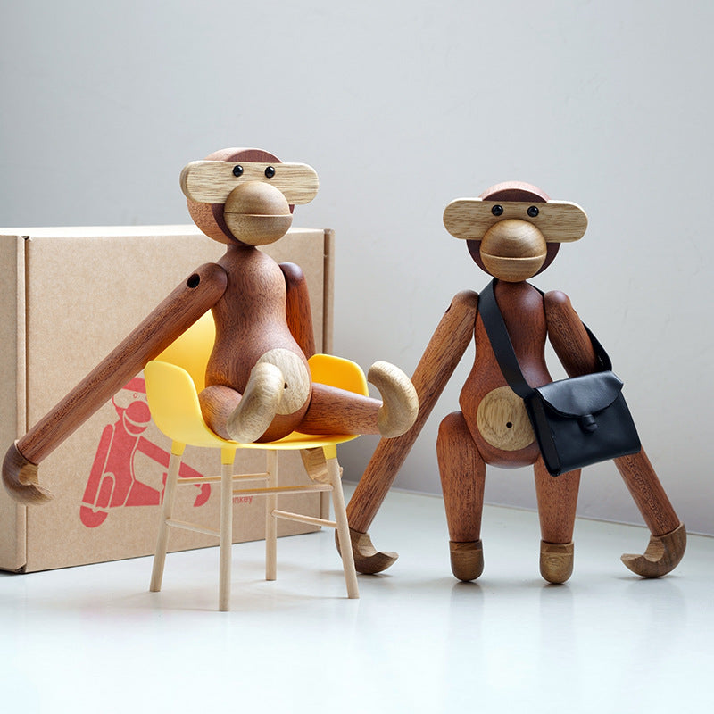 Cheeky Monkey Massivholz Ornament