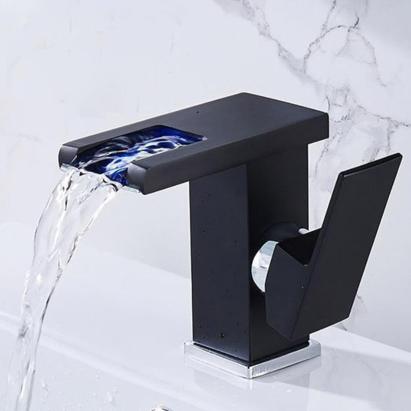 Frendorf | Moderner Wasserhahn für Waschbecken Messing Hebelgriffe LED Wasserfall Waschbeckenarmatur