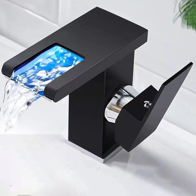 Frendorf | Moderner Wasserhahn für Waschbecken Messing Hebelgriffe LED Wasserfall Waschbeckenarmatur
