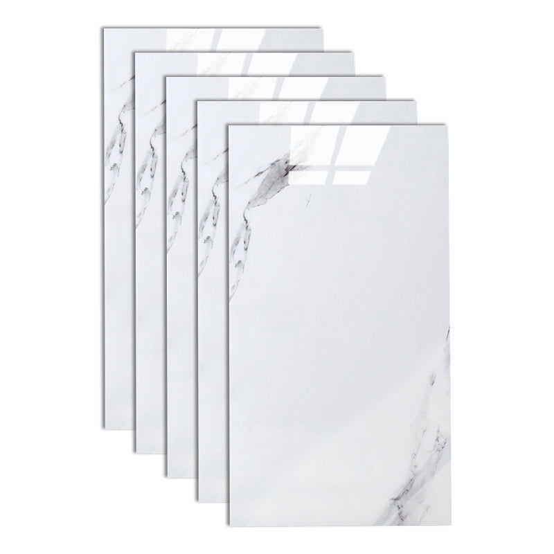 Frendorf | Badezimmer Mosaikfliese Marmorprint Abzieh- und Aufklebe-Rückwandfliese