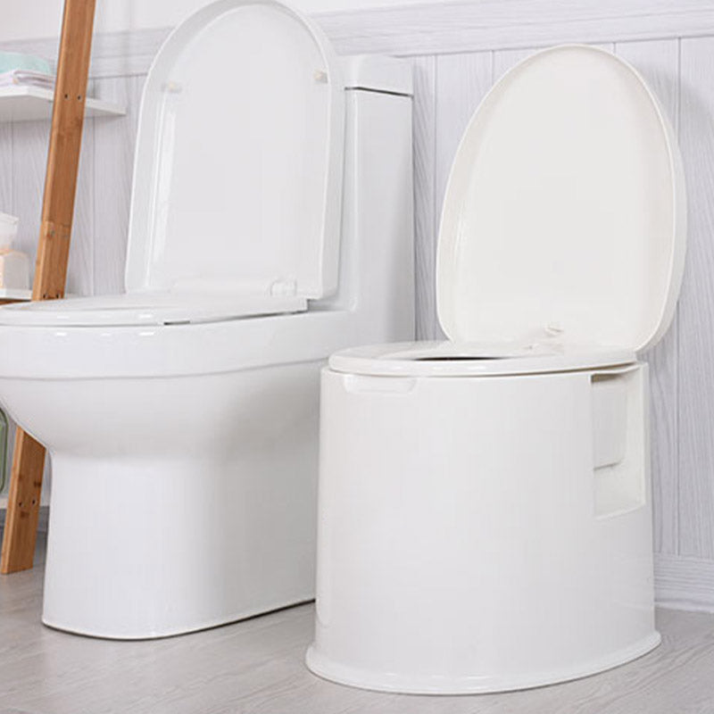 Frendorf | Moderne Kunststoff-WC-Bodenstehende Toilette mit sanftem Schließsitz für das Badezimmer